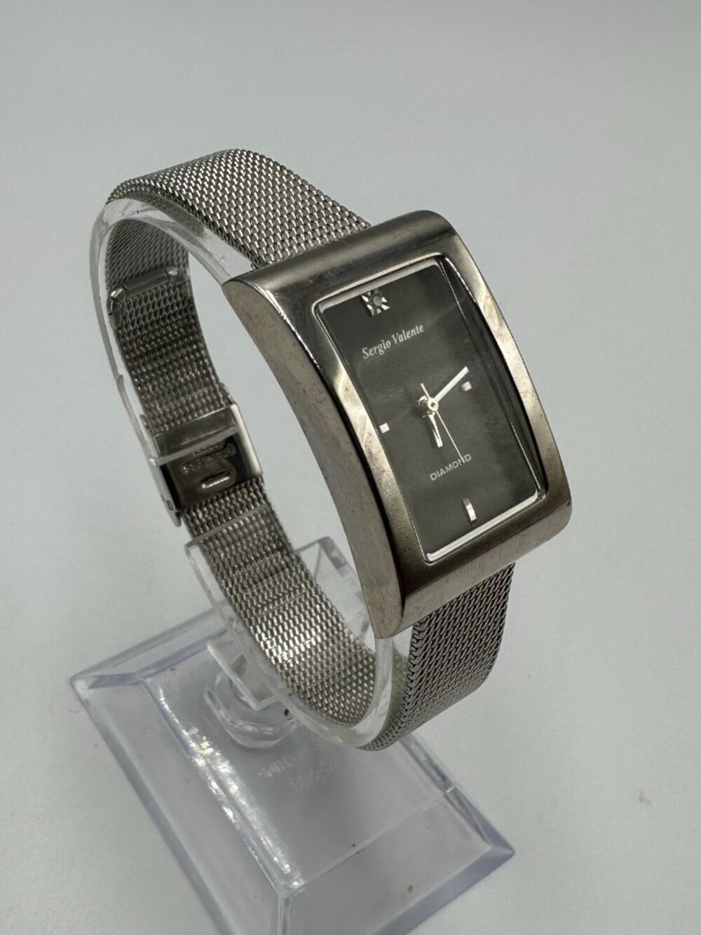 3/$30 Sergio Valente Watch Women Silver Tone Black Dial Mesh Band 8.5 Inch